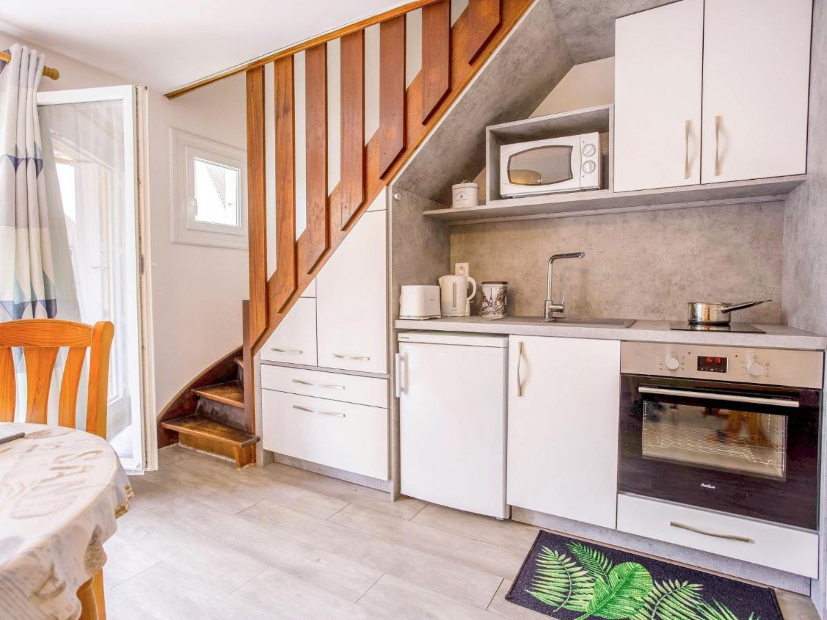 Apartment La Cote Fleurie-3 By Interhome Merville-Franceville-Plage Bagian luar foto
