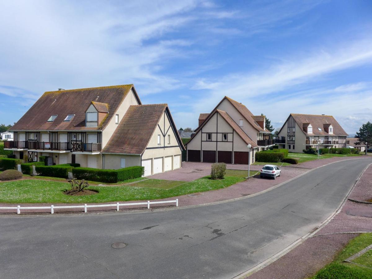 Apartment La Cote Fleurie-3 By Interhome Merville-Franceville-Plage Bagian luar foto