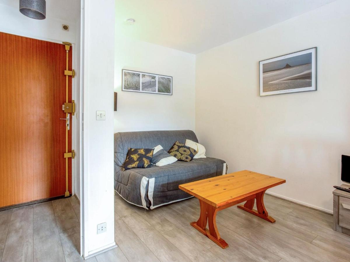 Apartment La Cote Fleurie-3 By Interhome Merville-Franceville-Plage Bagian luar foto