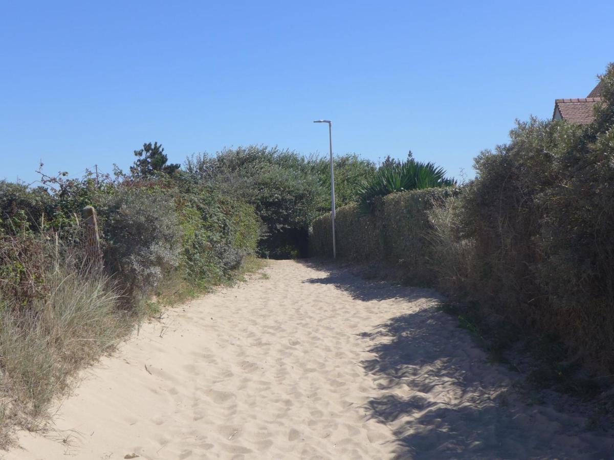 Apartment La Cote Fleurie-3 By Interhome Merville-Franceville-Plage Bagian luar foto